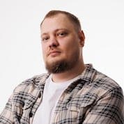 Максим Колоколов